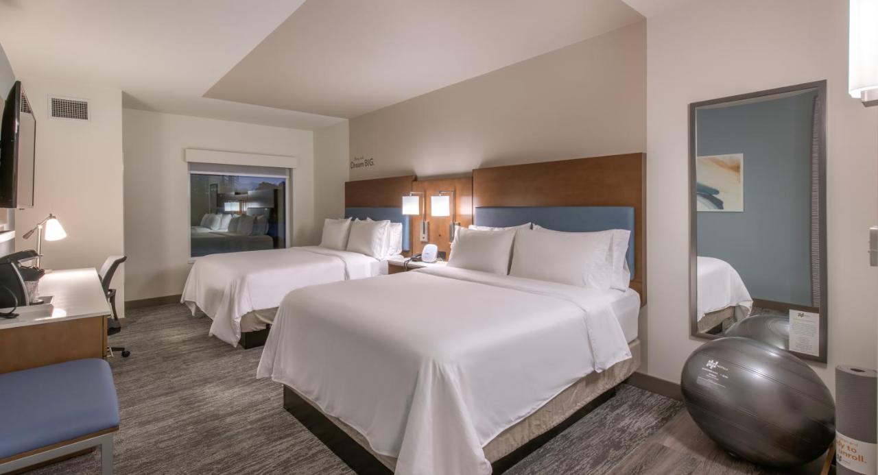 Queen Room with Two Queen Beds - High Floor/Non-Smoking at EVEN Hotel Atlanta - Ballpark Area by IHG