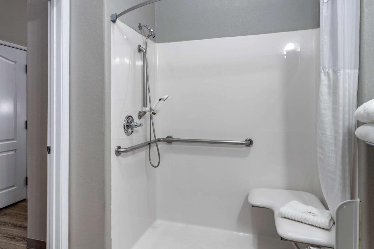Queen Room with Two Queen Beds - Accessible/Non-Smoking at Comfort Inn & Suites Cleveland TX