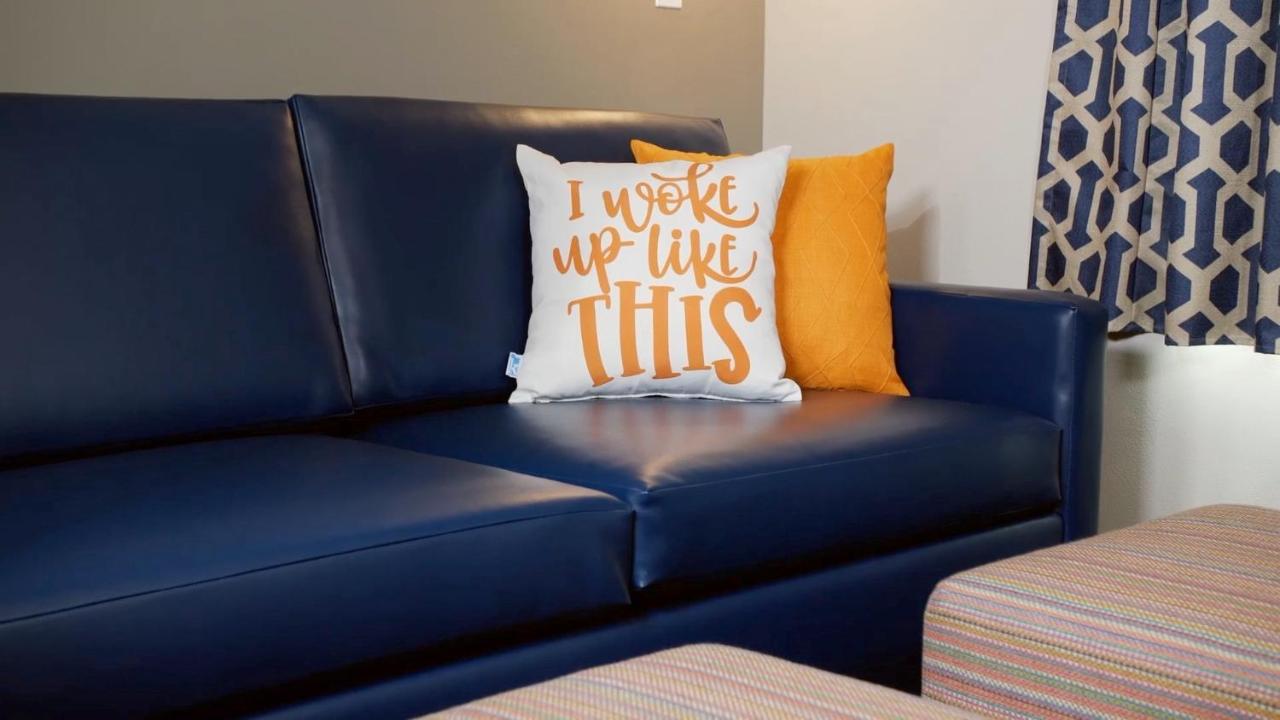 Superior Suite at The Kartrite Resort & Indoor Waterpark