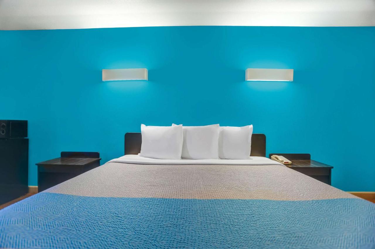 | Motel 6-Anderson, CA - Redding Airport