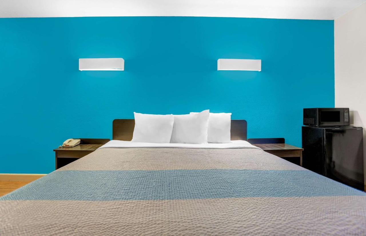 | Motel 6-Anderson, CA - Redding Airport
