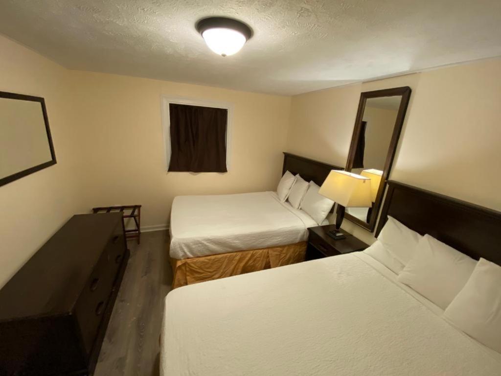 | Twilight Surf Hotel Ocean Front