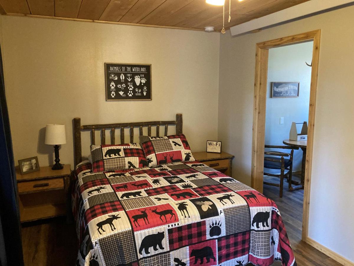 | Lake Almanor Lodge