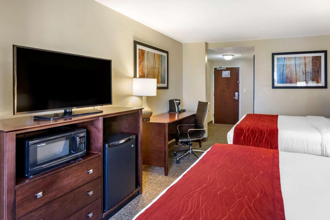 | Comfort Inn & Suites Tooele-Salt Lake City