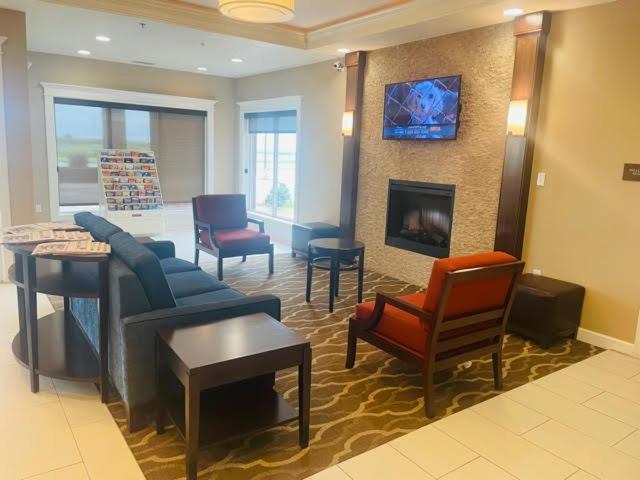 | Comfort Inn Hebron-Lowell Area