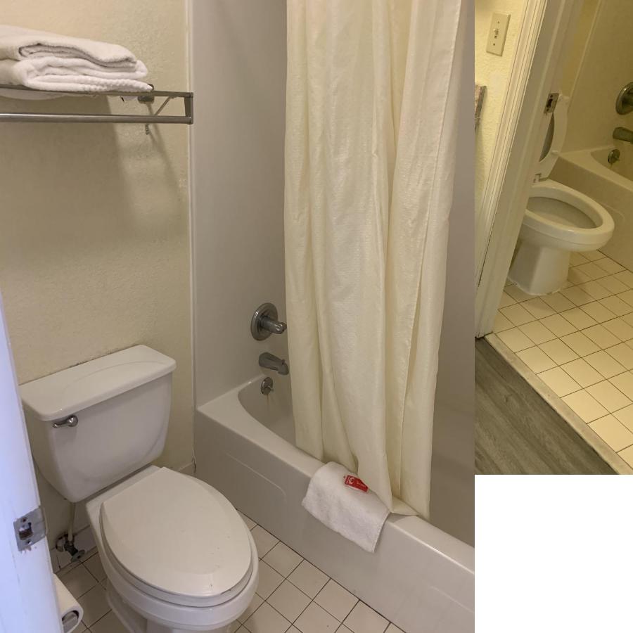 Standard King Room - Non-Smoking at Econo Lodge Dothan West