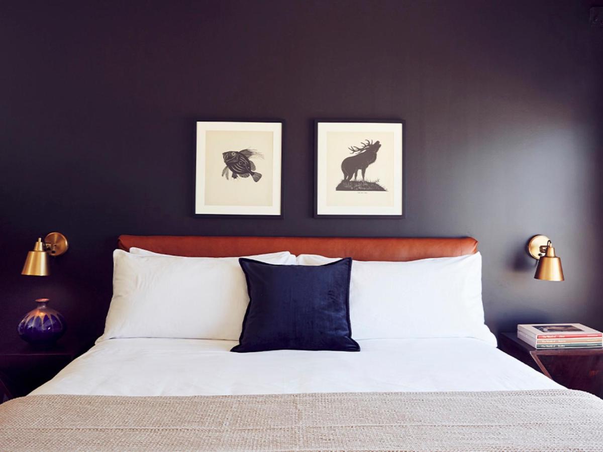 | Venice V Hotel