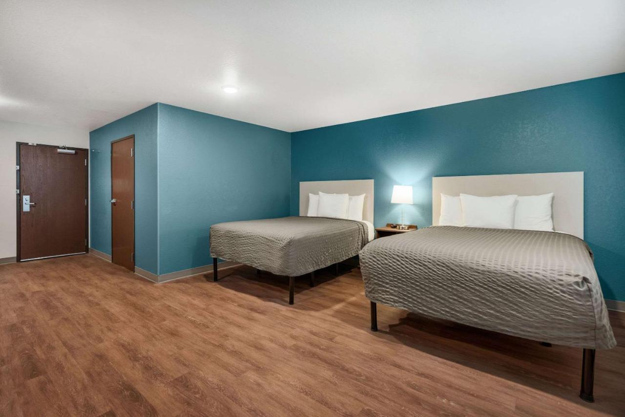 Queen Room with Two Queen Beds and Tub - Accessible/Non-Smoking at WoodSpring Suites Sulphur - Lake Charles