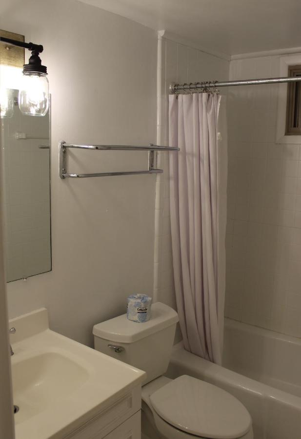 | Catskill Seasons Inn