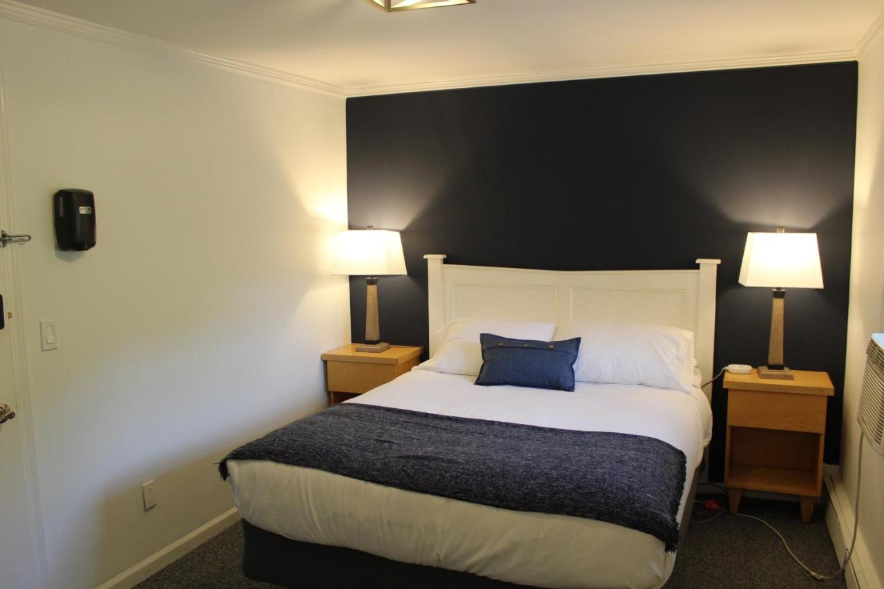 | Catskill Seasons Inn