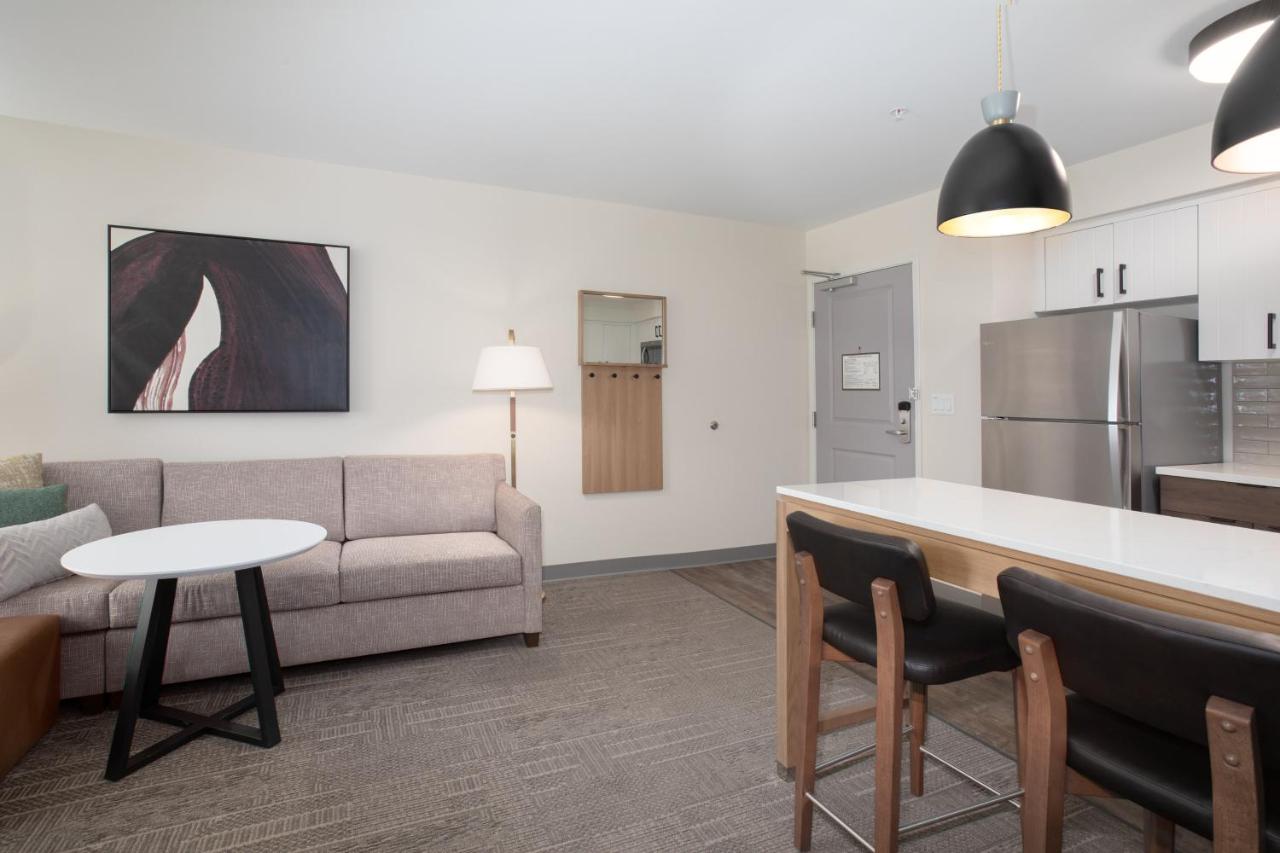 King Room - Hearing Access - Non-Smoking at Staybridge Suites Carson City - Tahoe Area by IHG