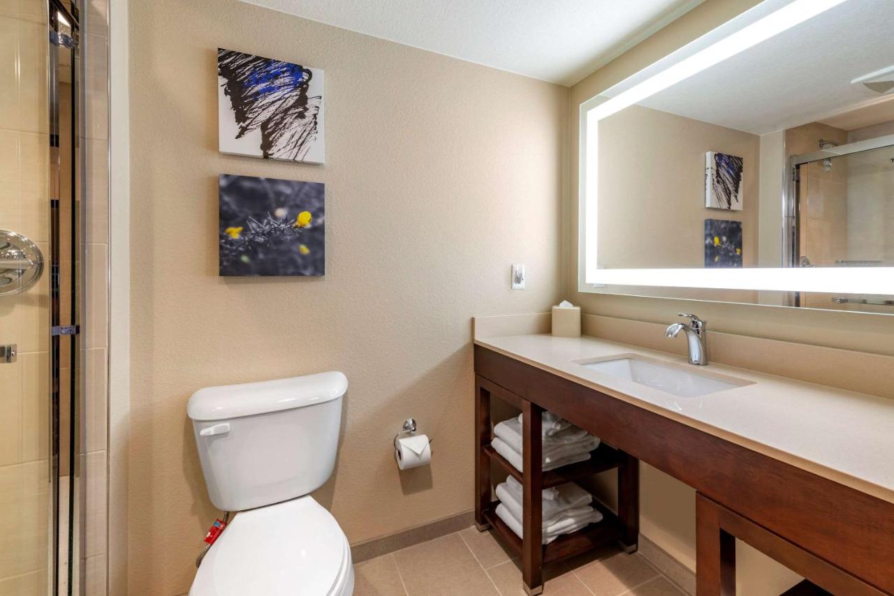 Queen Suite with Two Queen Beds - Non-Smoking at Comfort Suites Broomfield-Boulder/Interlocken