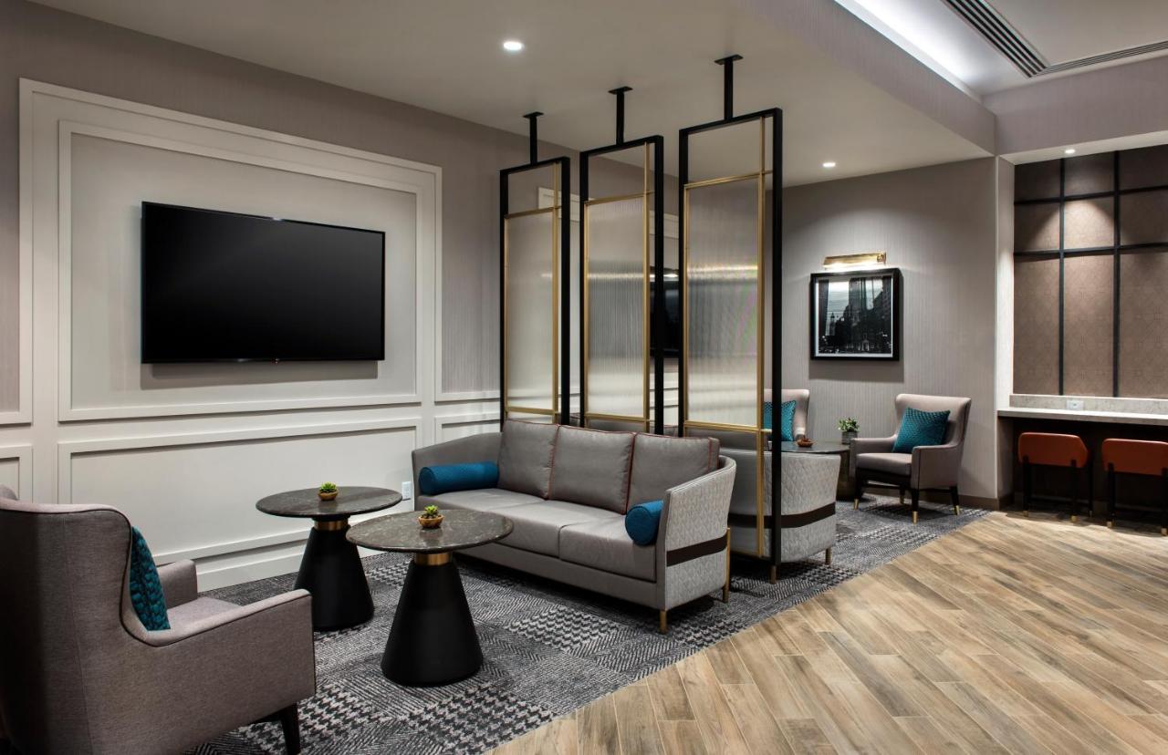 Concierge Level King Room at Boston Marriott Copley Place