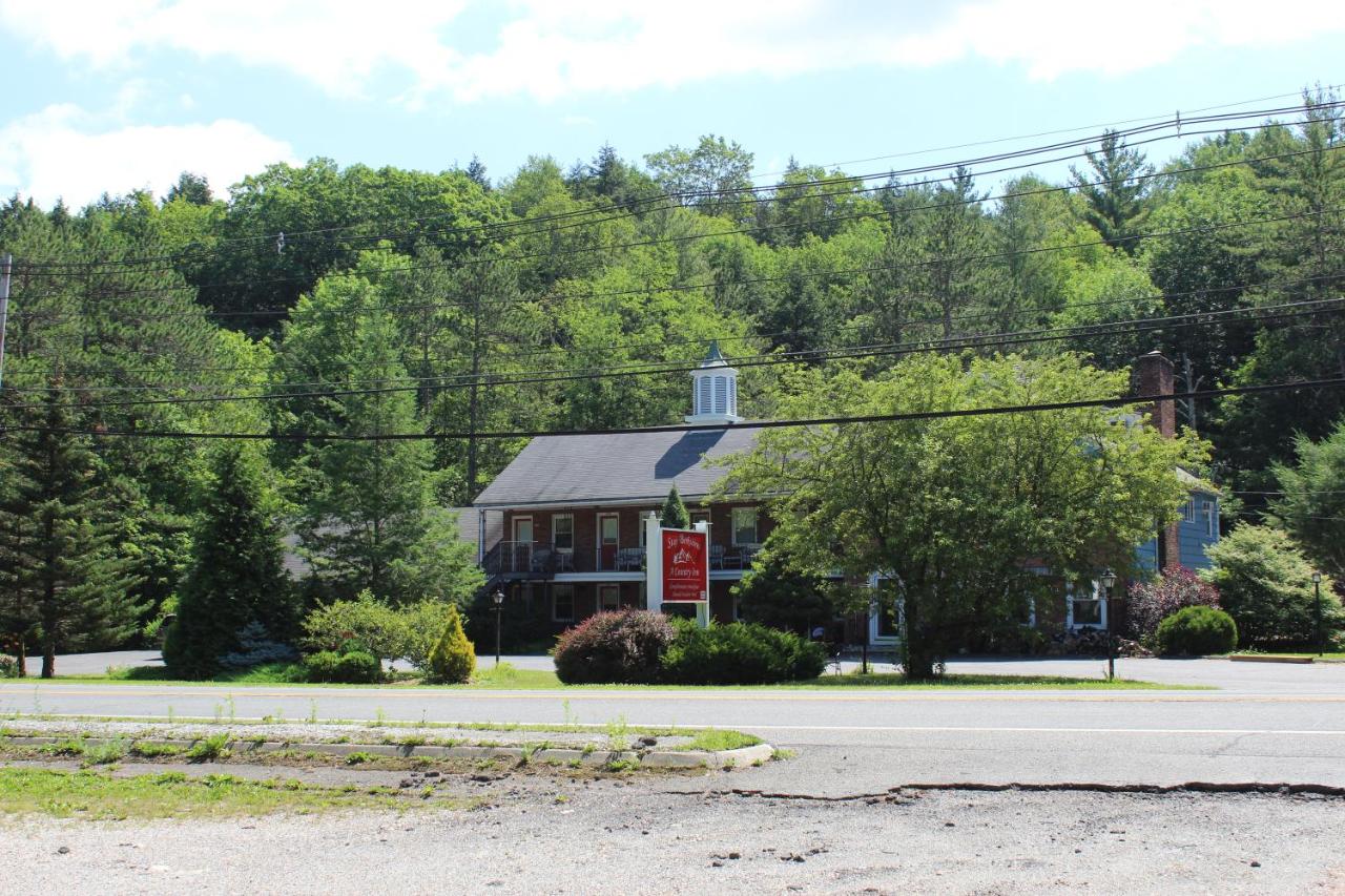  | Stay Berkshires - A Country Inn