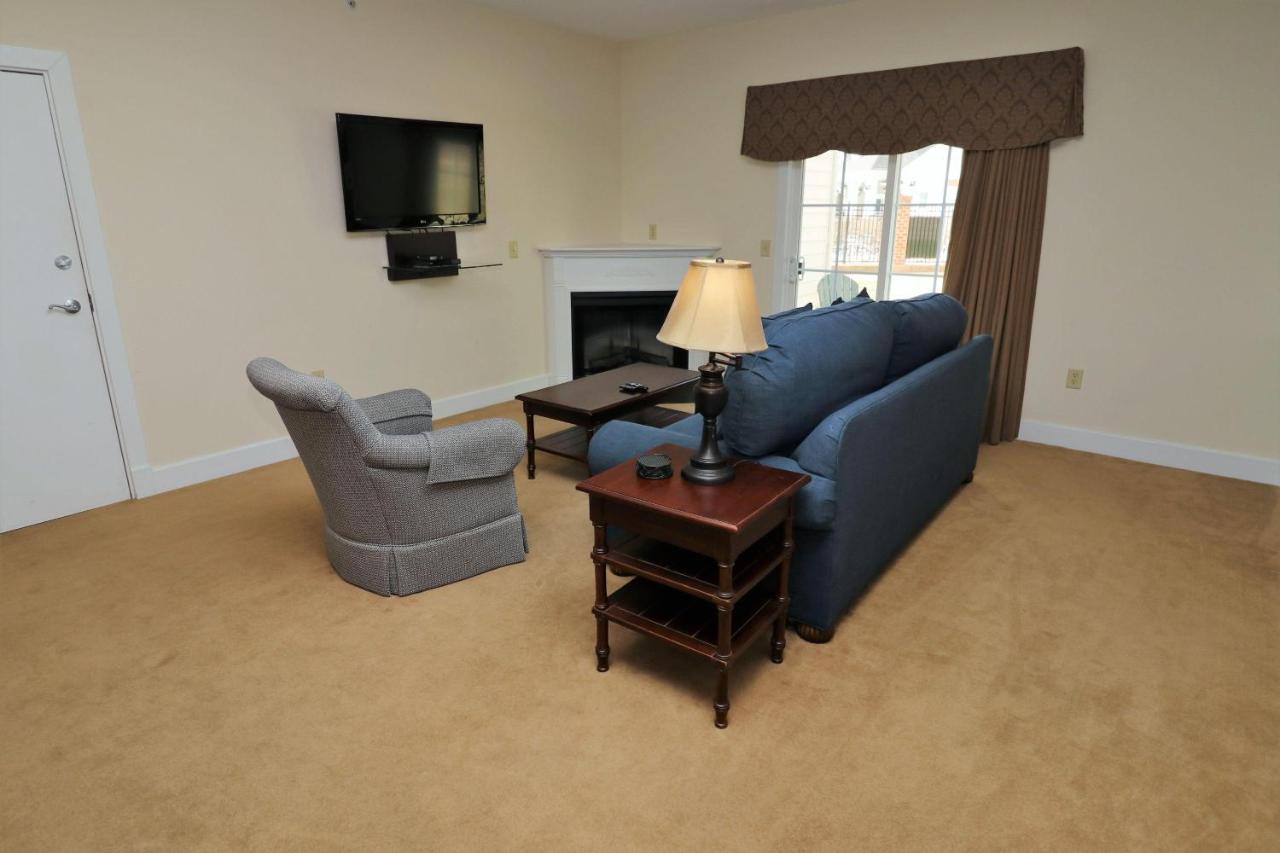 Three-Bedroom House at King's Creek Plantation