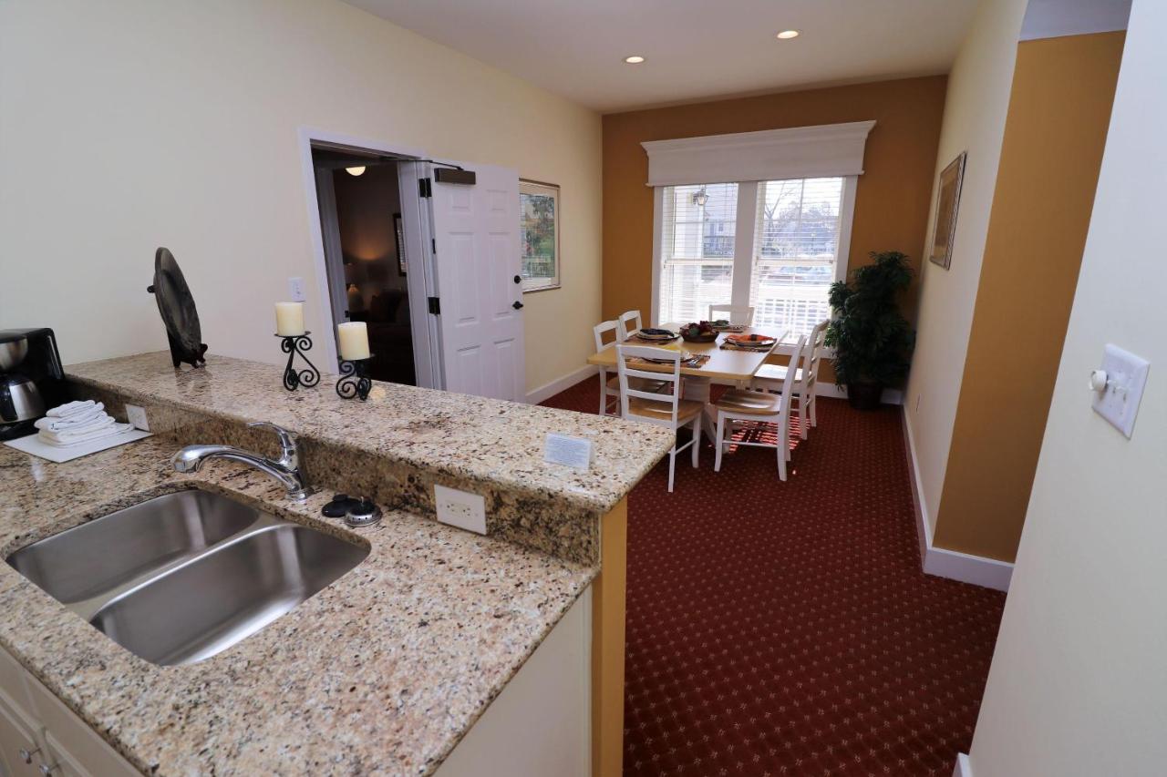 Three-Bedroom Chalet at King's Creek Plantation