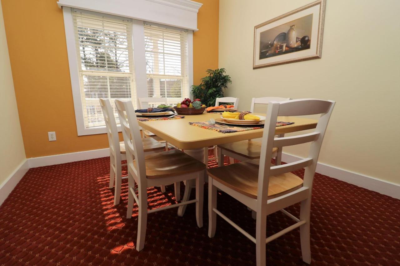 Three-Bedroom Chalet at King's Creek Plantation