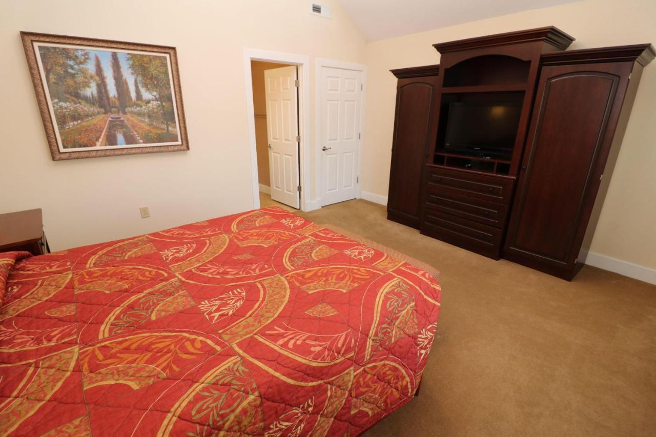 Three-Bedroom House at King's Creek Plantation