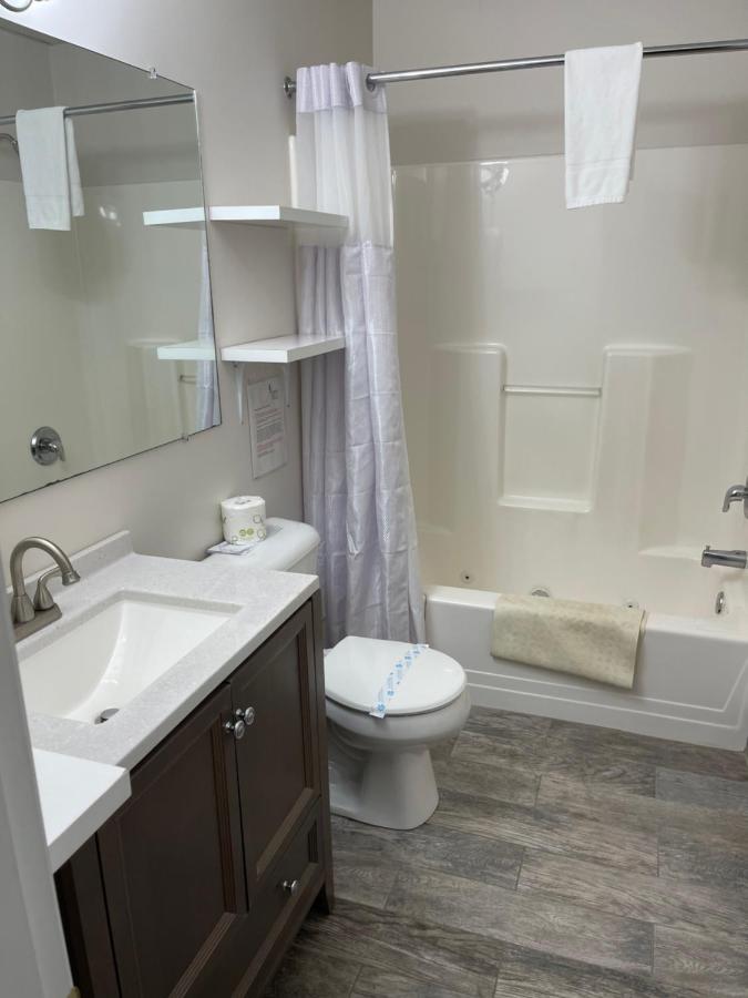 Standard Room with Two Double Beds at Colonial Motel