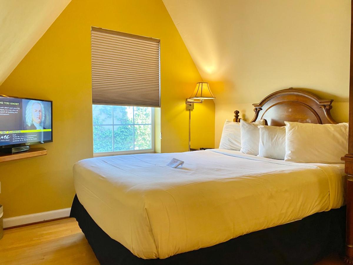  | Excelsior Inn
