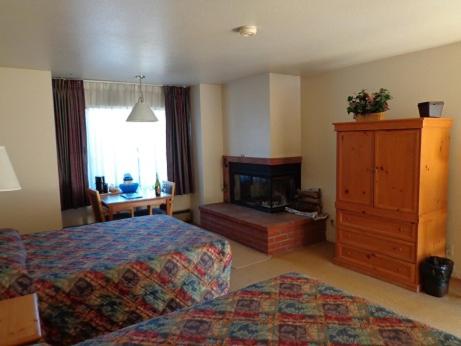 Double Room - Disability Access at Pacific Gardens Inn