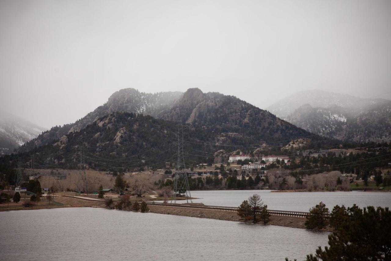 | Estes Lake Lodge