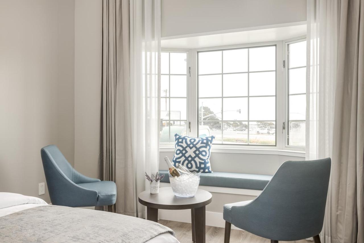 Double Room at Harbor View Inn