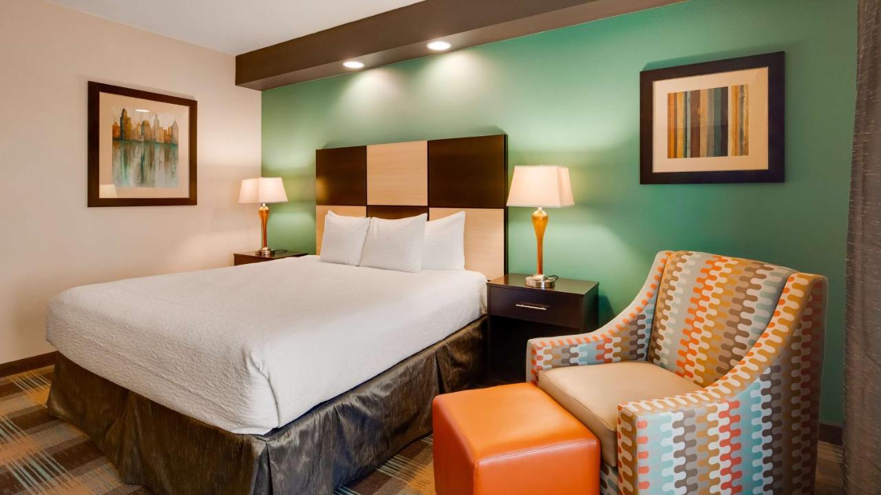 | Best Western Plus Atrium Inn & Suites
