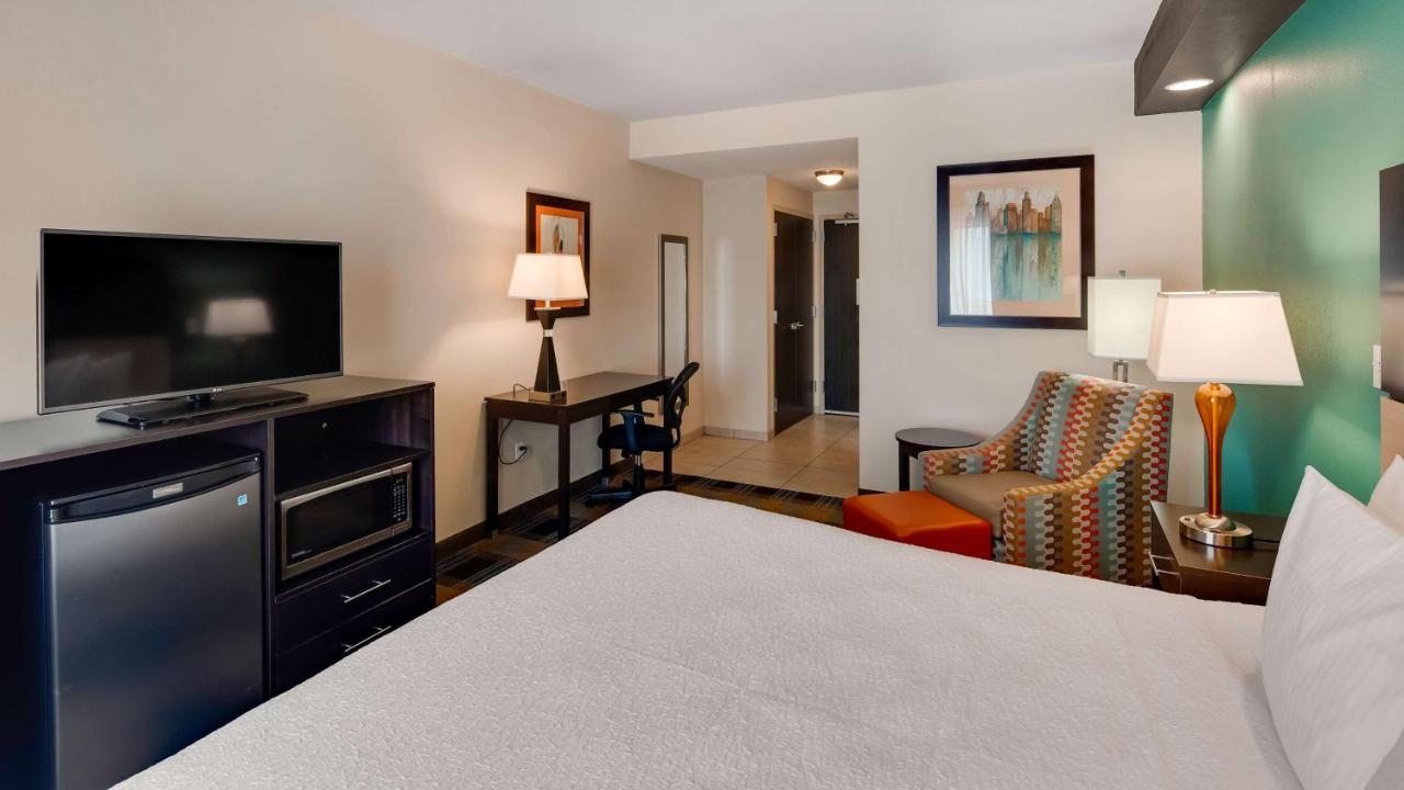 | Best Western Plus Atrium Inn & Suites