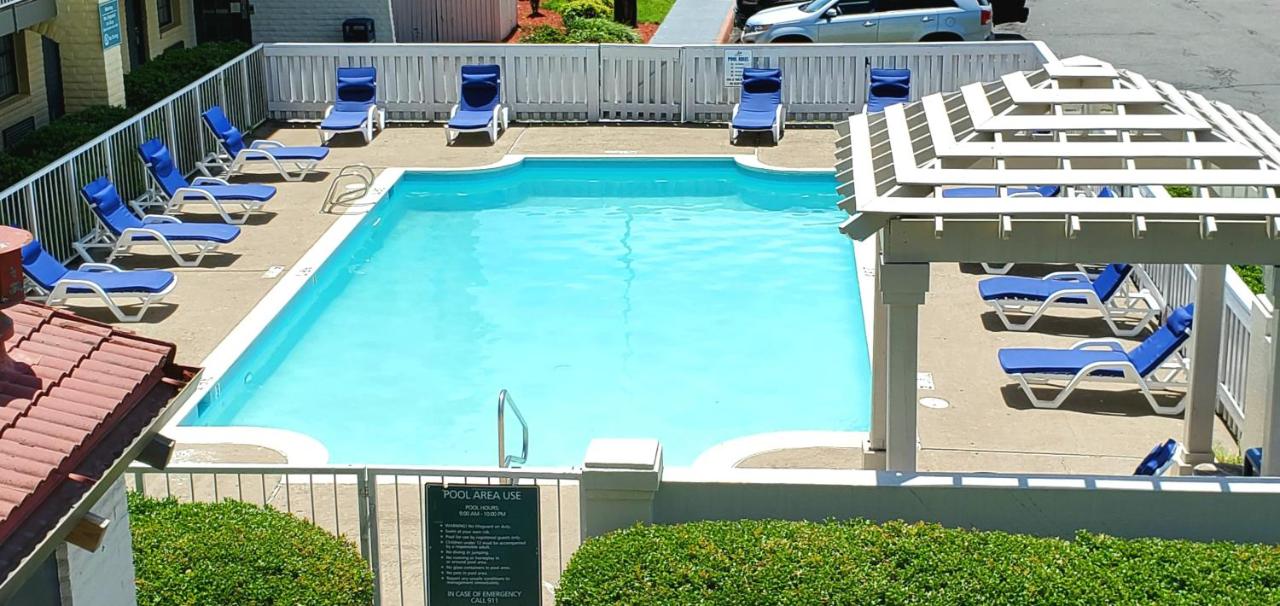  | Quality Inn -Hampton Coliseum Convention Center