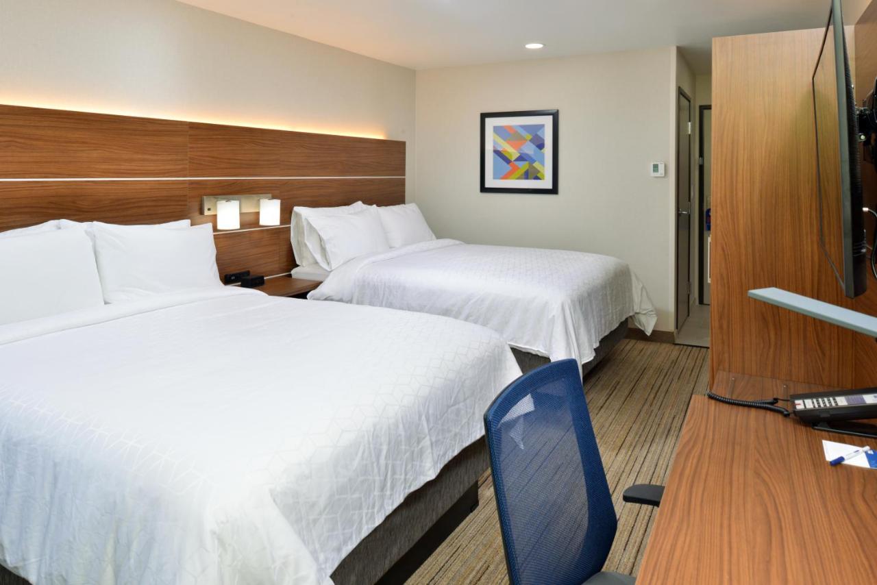  | Holiday Inn Express - Santa Rosa North, an IHG Hotel
