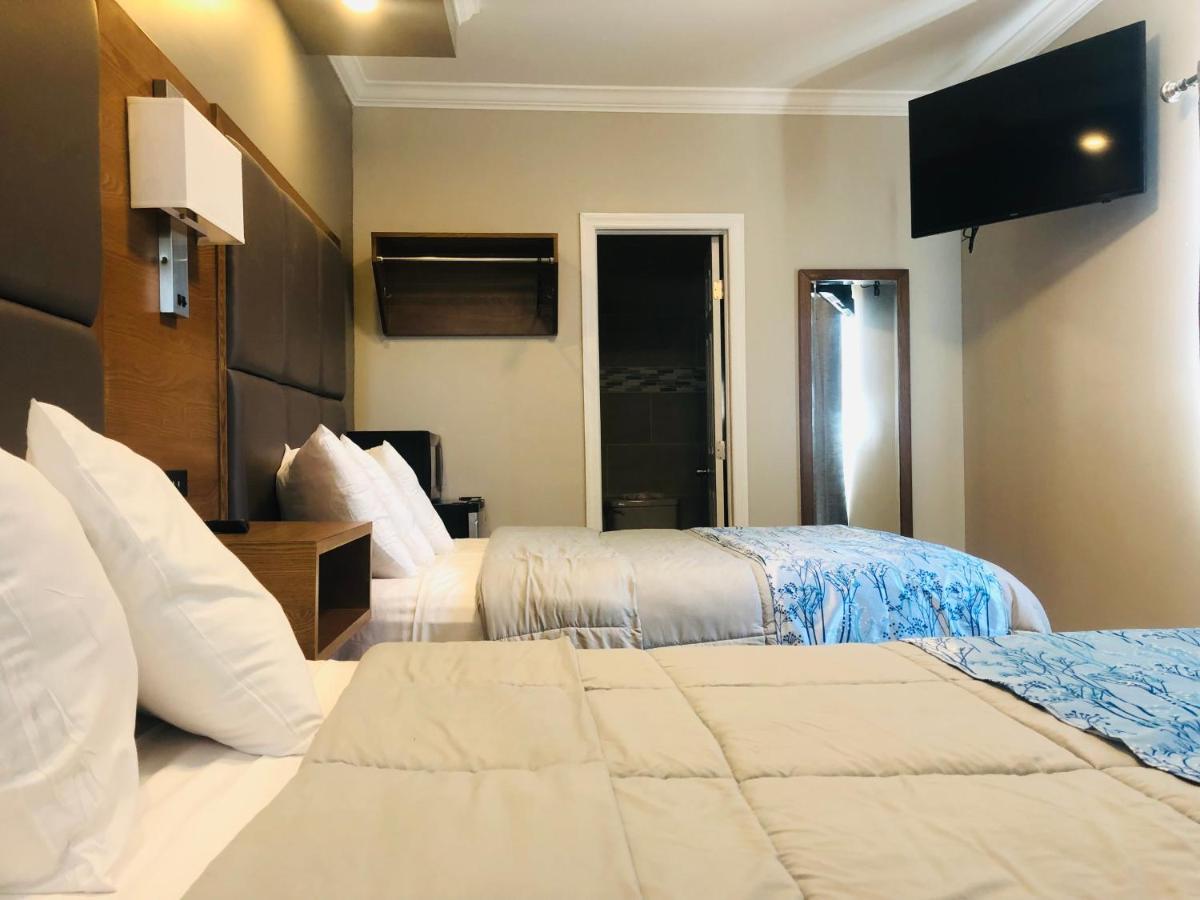 Double Room at Coastal Sands Inn