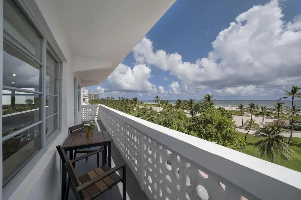 | Strand Ocean Drive Suites - Rooftop Pool