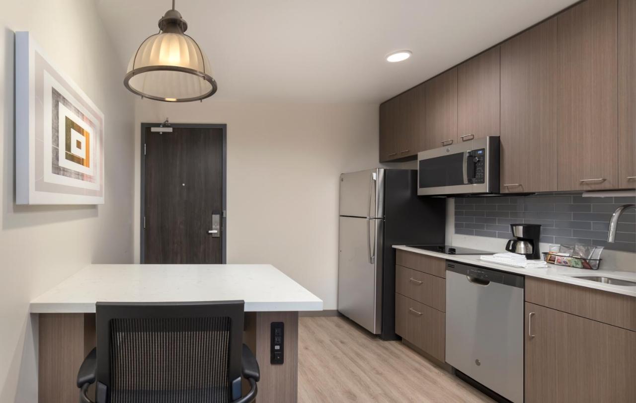 One Bedroom Kitchen Suite | King Bed Plus Sofa Bed at Hyatt House Portland Beaverton