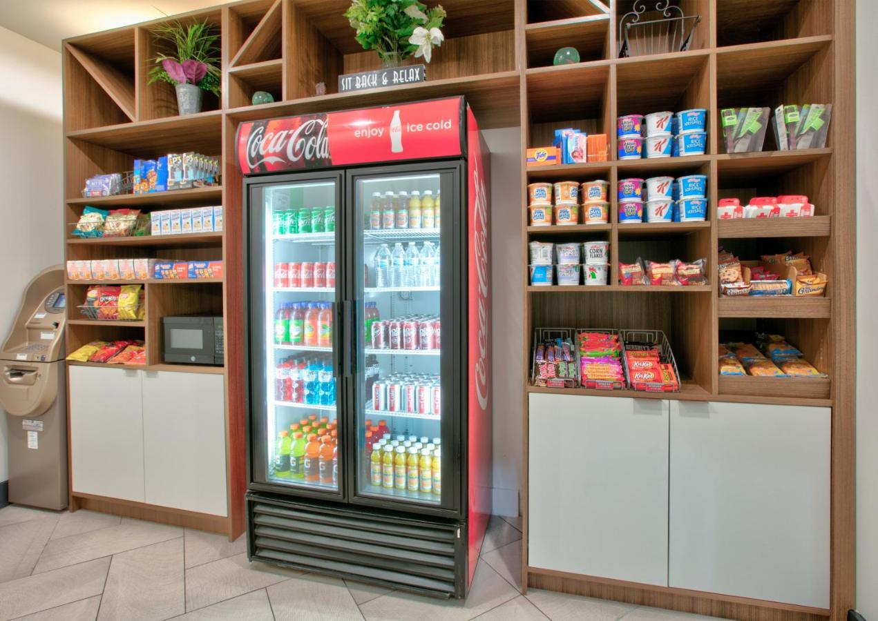 | Holiday Inn Dallas - Fort Worth Airport South, an IHG Hotel