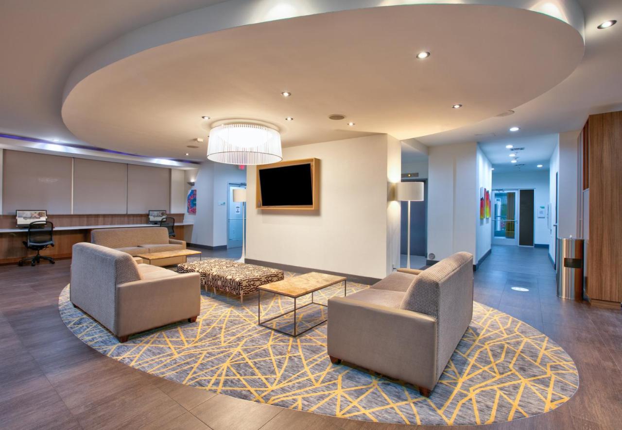| Holiday Inn Dallas - Fort Worth Airport South, an IHG Hotel