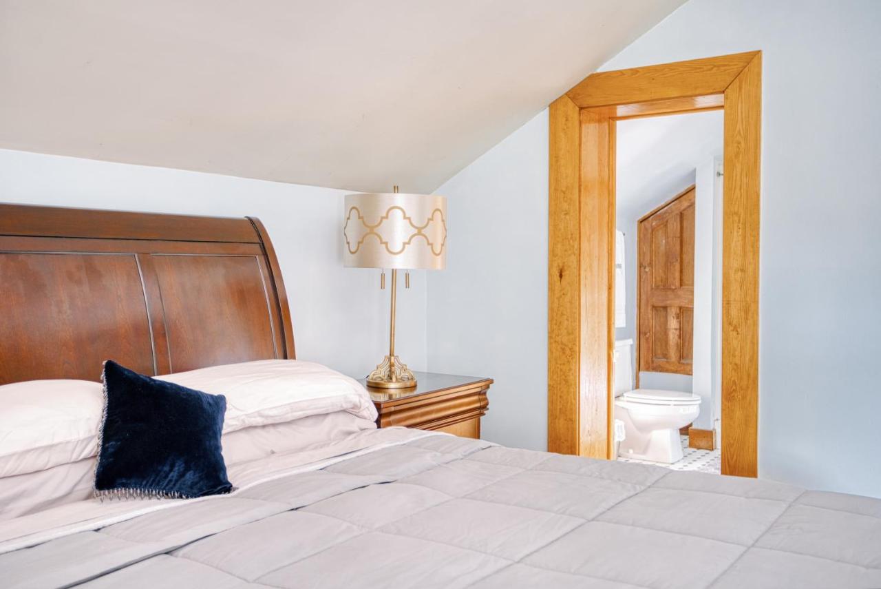  | Galena Inn formerly Victorian Mansion