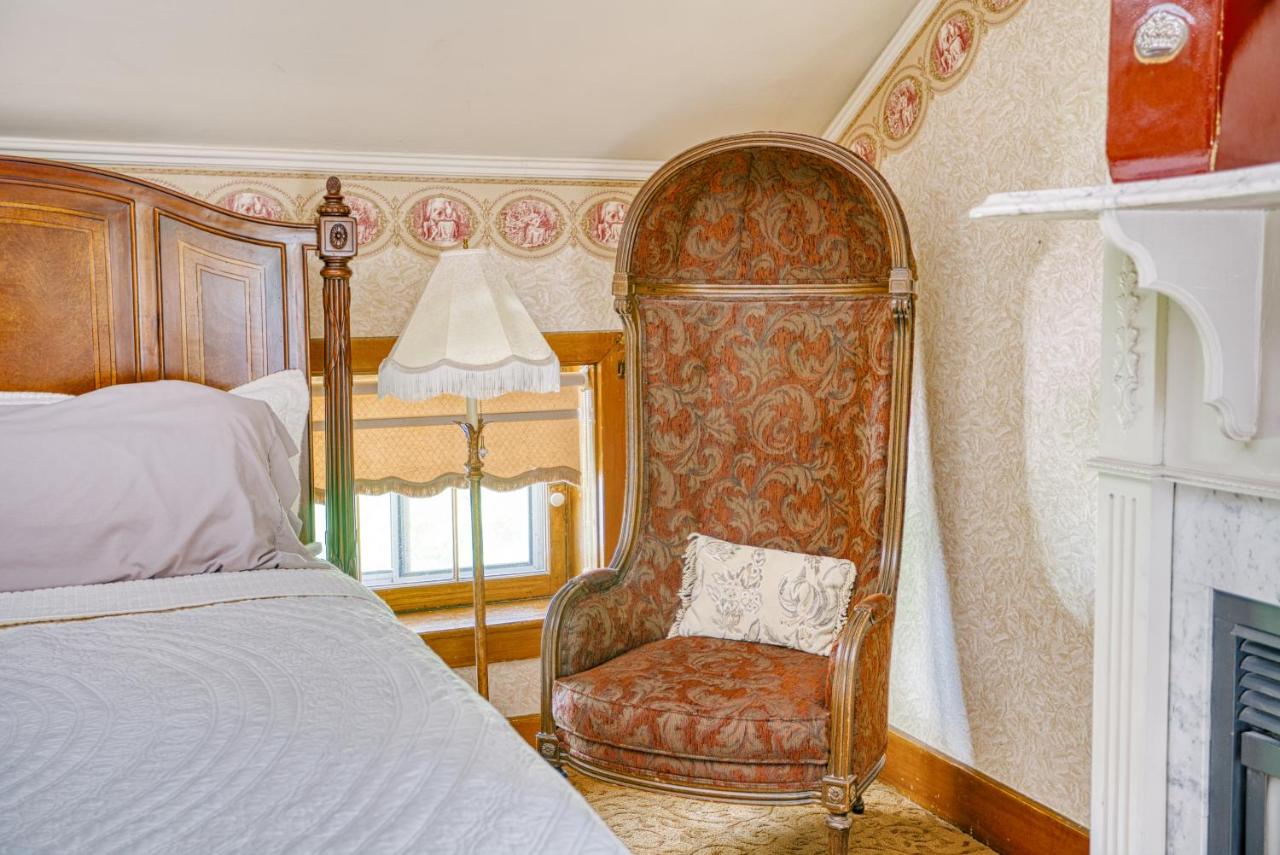  | Galena Inn formerly Victorian Mansion