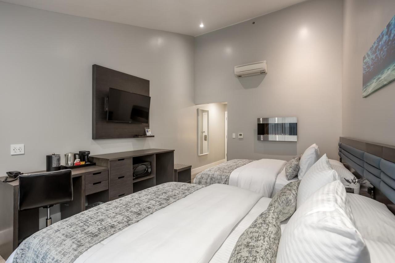 Double Room at Harbor View Inn