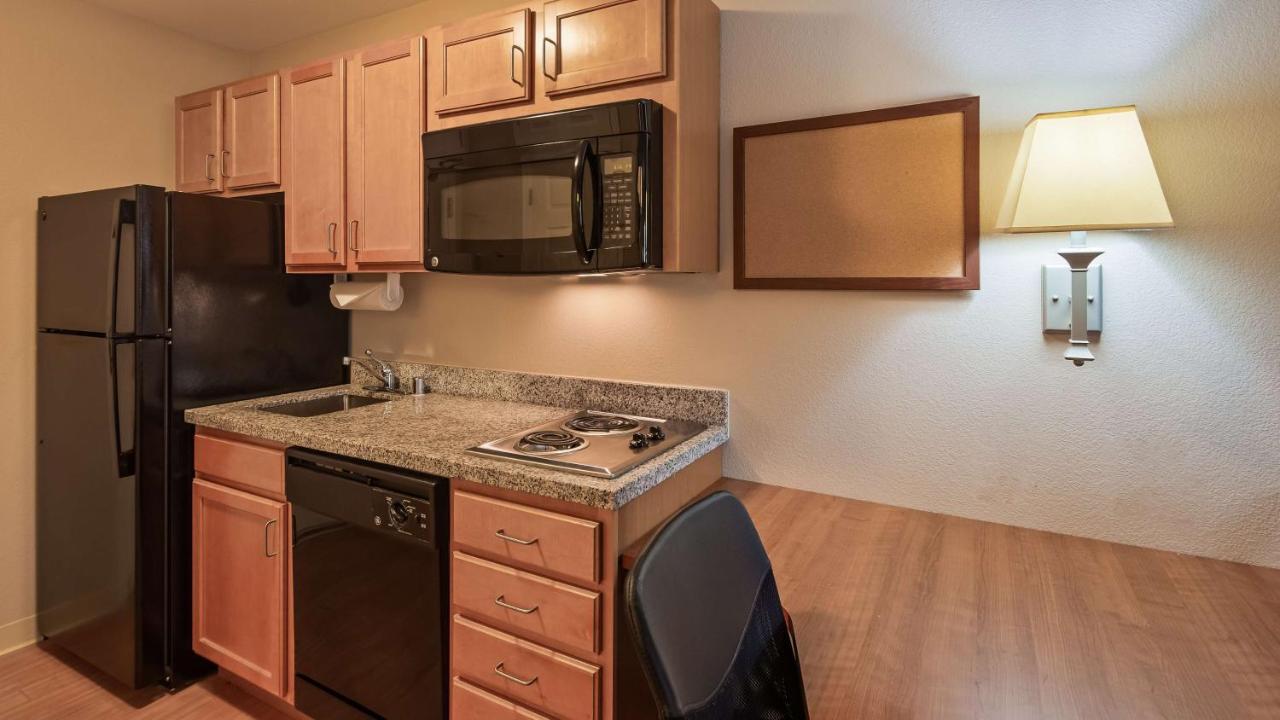 Deluxe Double Room at Best Western Plus Wausau/Rothschild Hotel