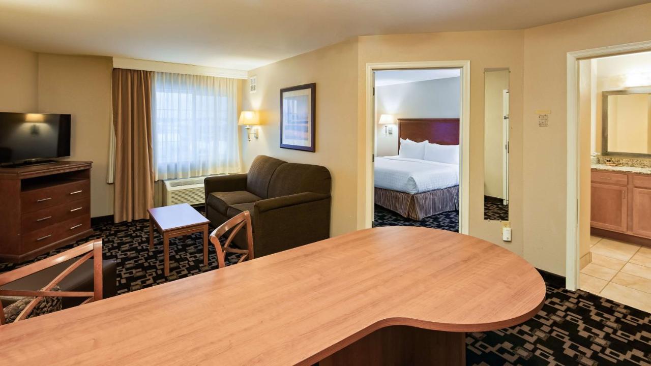 | Best Western Plus Wausau/Rothschild Hotel