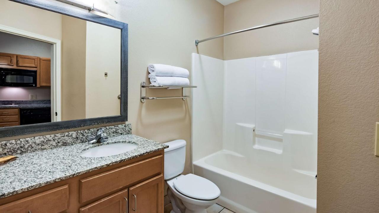 | Best Western Plus Wausau/Rothschild Hotel