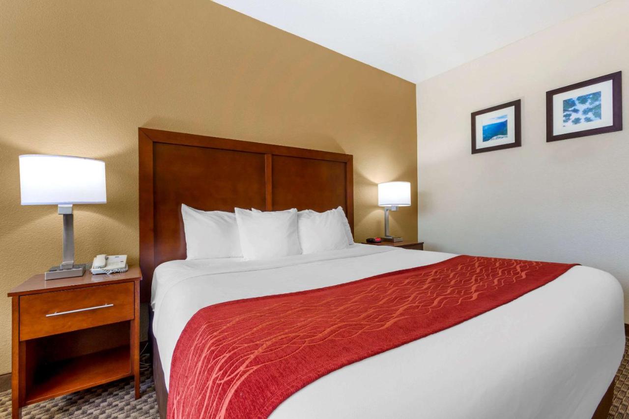 Standard King Room - Non-Smoking at Comfort Inn Payson
