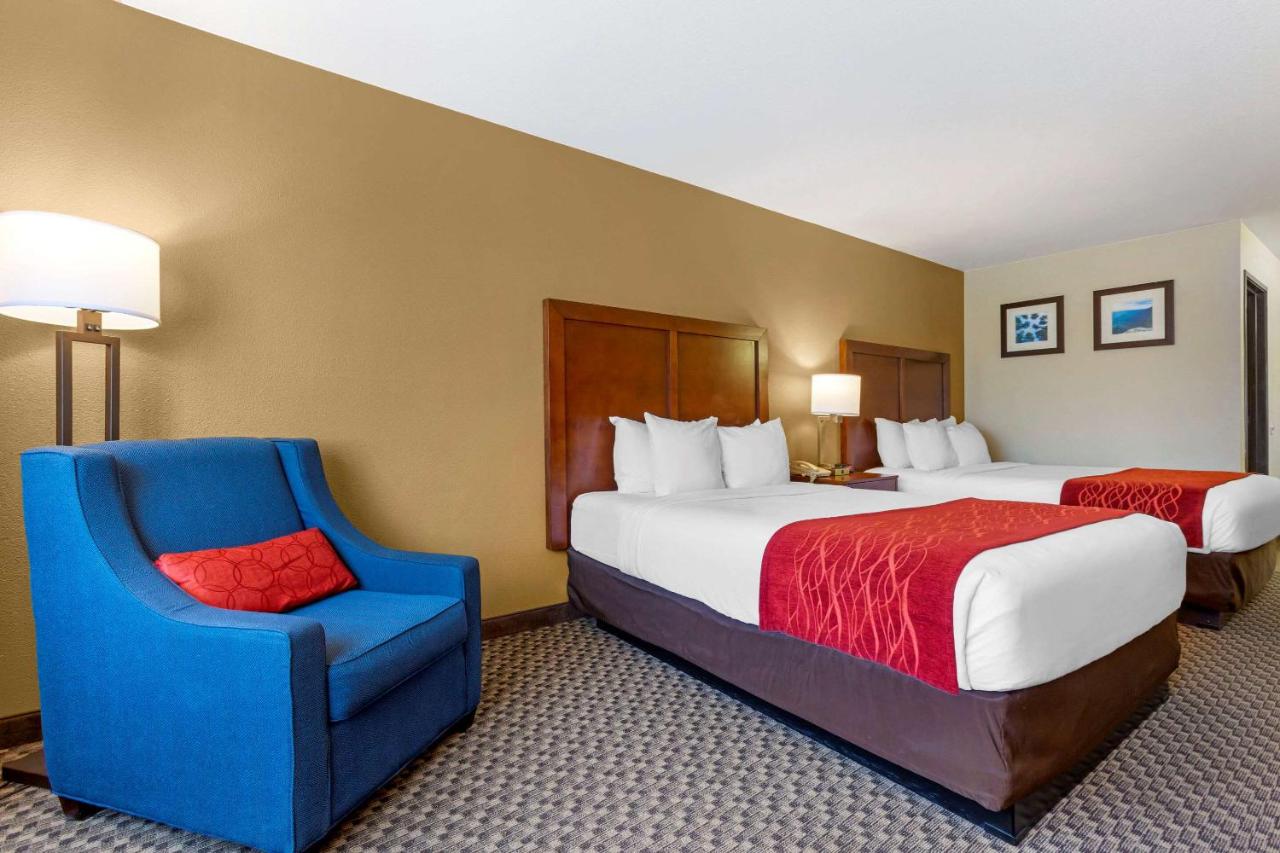 Deluxe Queen Room with Two Queen Beds - Non-Smoking at Comfort Inn Payson