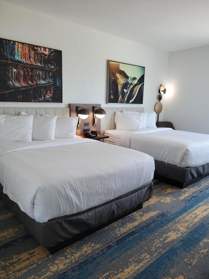 Queen Room with Two Queen Beds - Non-Smoking at La Quinta Inn & Suites by Wyndham Terrell