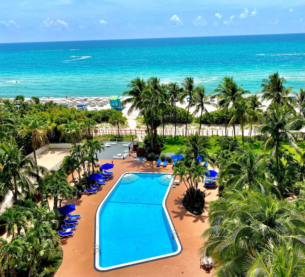 | Four Points by Sheraton Miami Beach