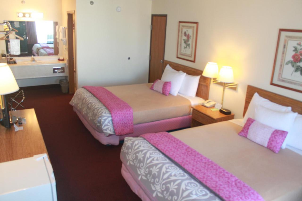 | Ozark Valley Inn