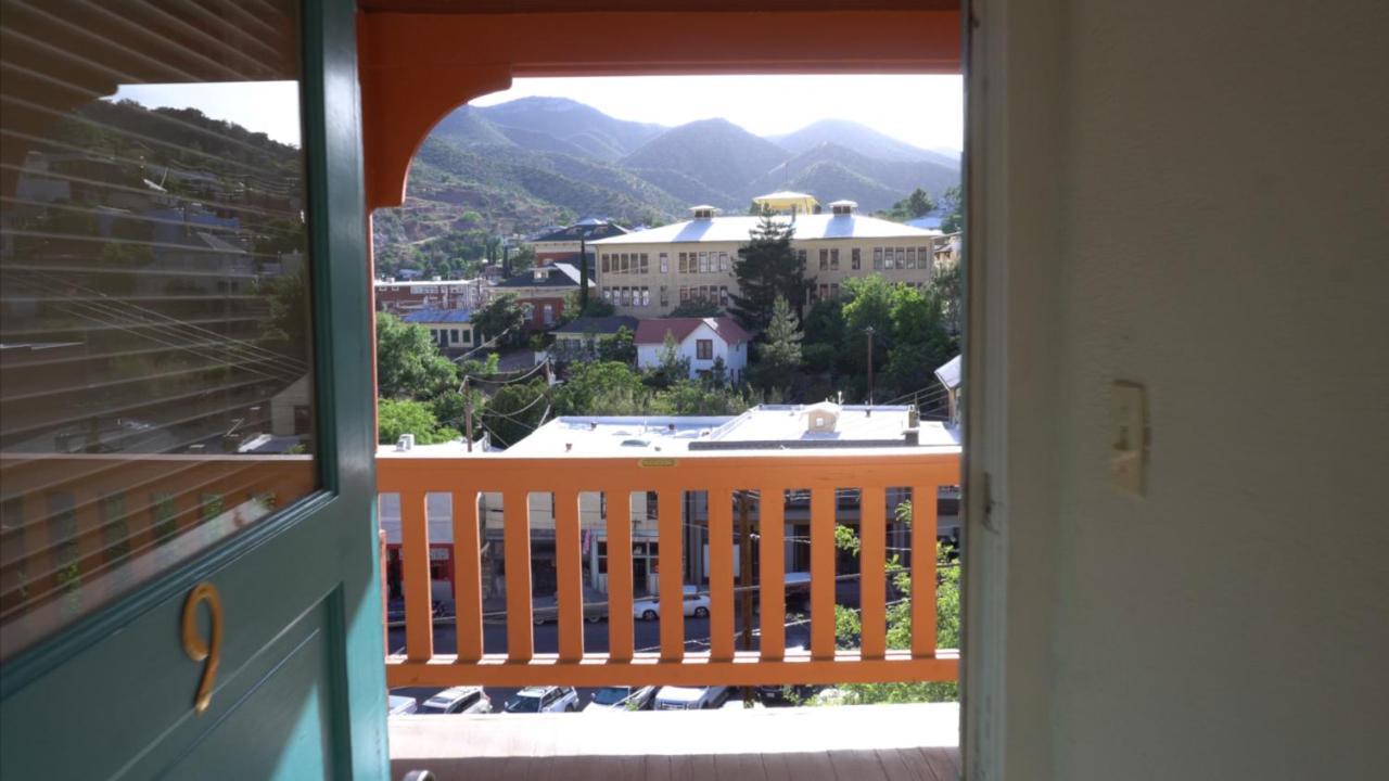 | Eldorado Suites Hotel