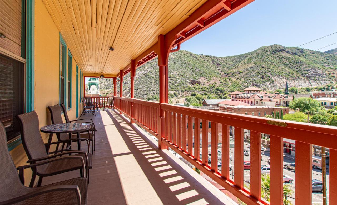 | Eldorado Suites Hotel