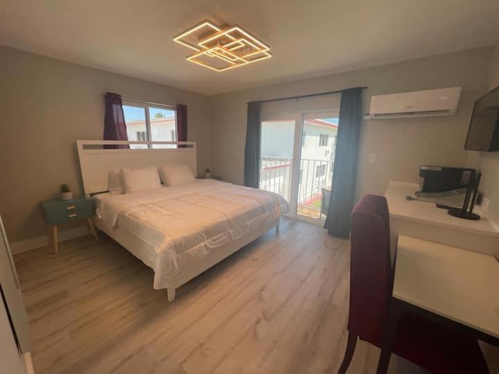 Deluxe King Studio at The Tel Hollywood Beach
